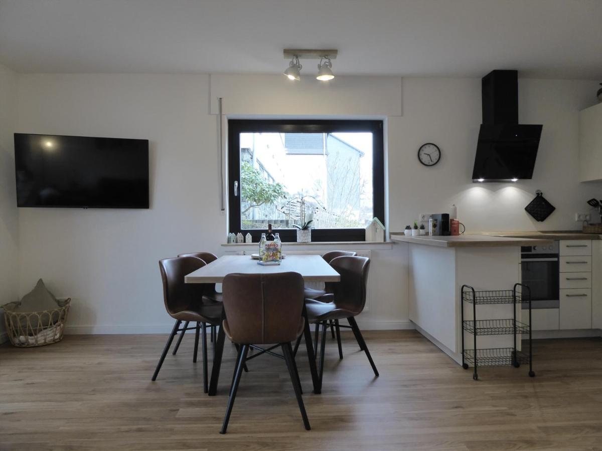Dreamlounge Winterberg Ferienwohnung 5 Pers Wifi Balkon In Der City Eksteriør bilde